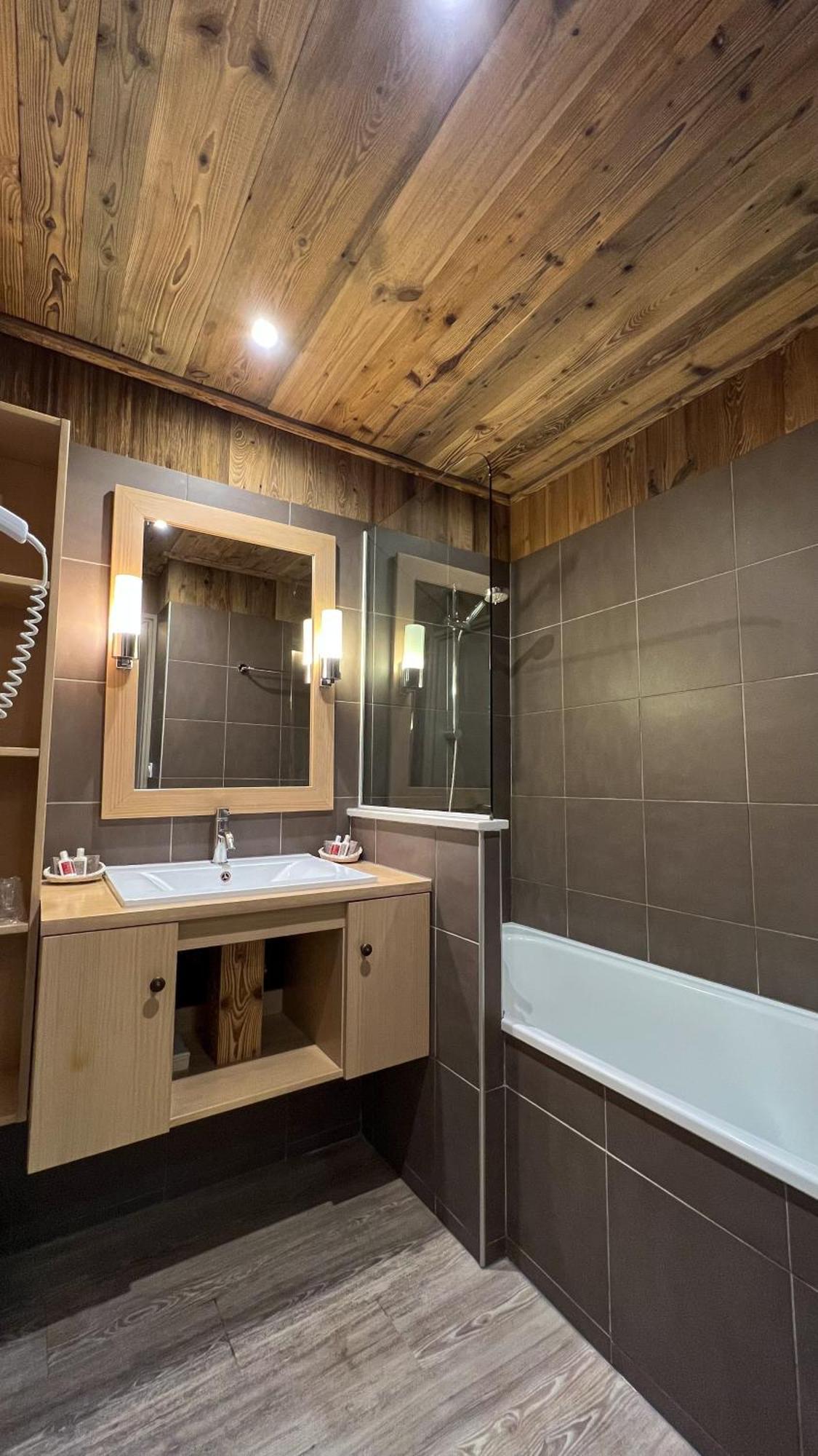 Residence Chalet De Solaise - Studio 30 M2 - By Montblanc Lodge Валь-д'Изер Экстерьер фото
